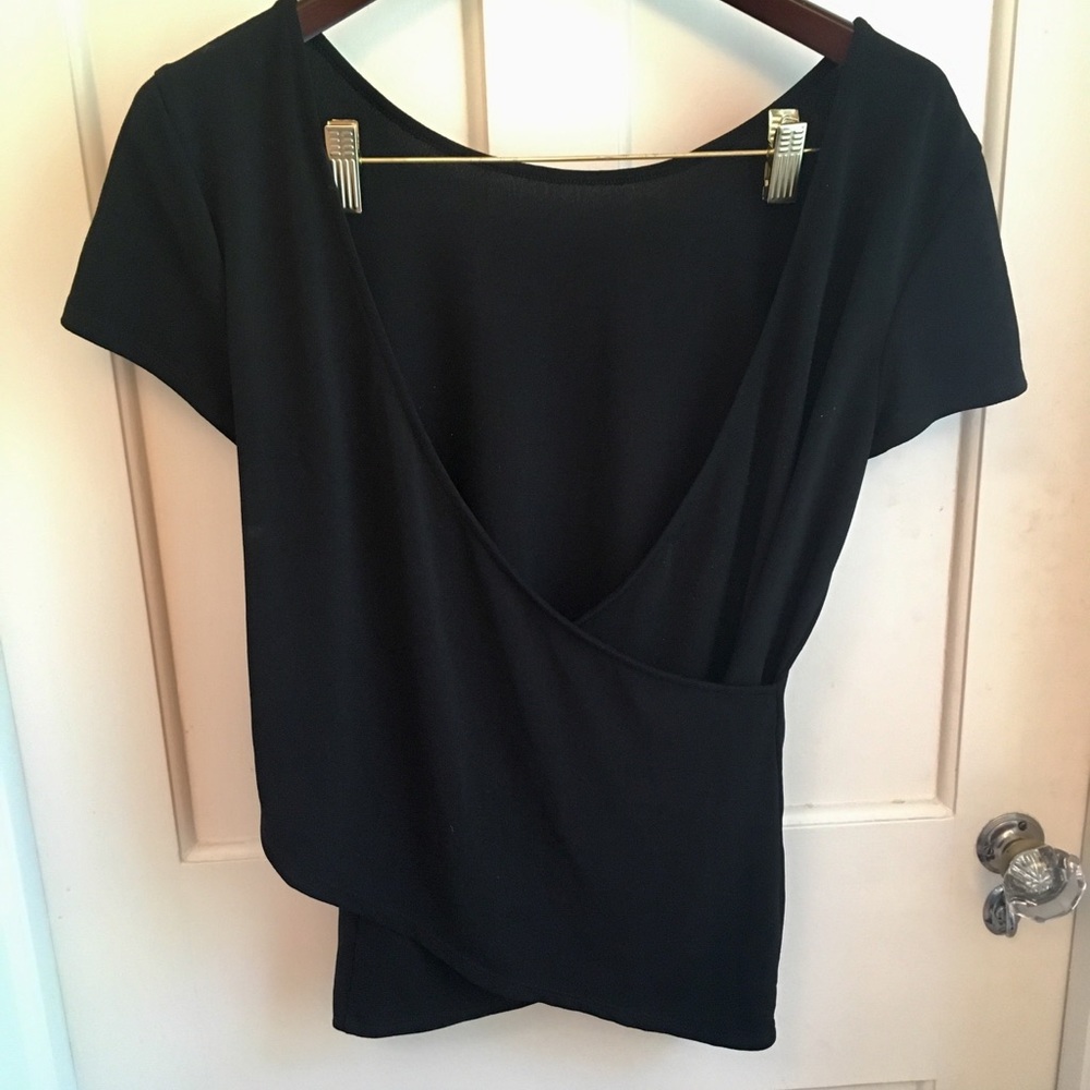 Express cross back t shirt